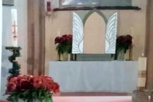 Tabernakel_neu_offen